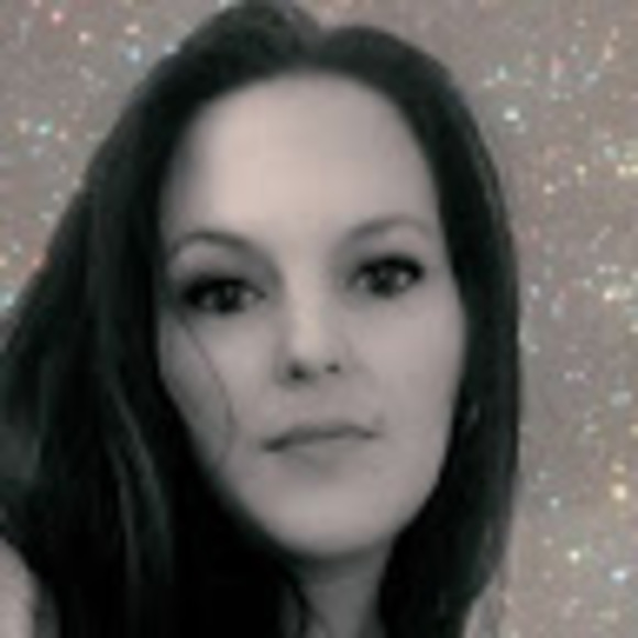 Meet your Posher, Leighanna - Picture 1 of 1